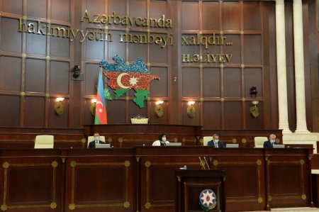 Milli Məclisdə Qurtuluş Günü qeyd olunub - VİDEO - ƏLAVƏ OLUNUB