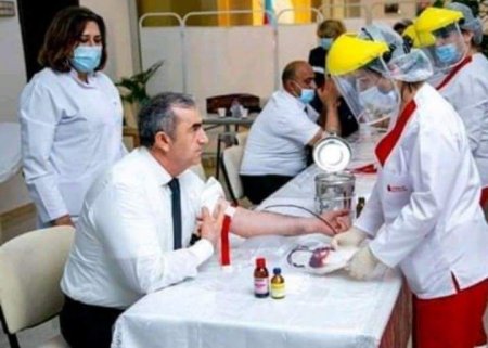 İcra başçısı karantin qaydalarını belə pozdu - Foto