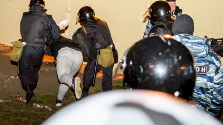 Sərhəddə baş verən insidentə görə 10 nəfər azərbaycanlı SAXLANILDI