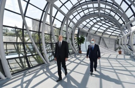 İlham Əliyev Bakının Neapol küçəsindəki yerüstü piyada keçidinin açılışında