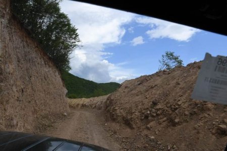 Elçin Quliyev “Qazax” əlahiddə sərhəd diviziyasının hərbi hissə və bölmələrində olub