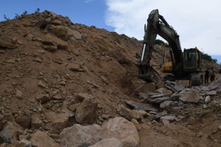 Elçin Quliyev “Qazax” əlahiddə sərhəd diviziyasının hərbi hissə və bölmələrində olub