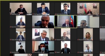 Nəsimi rayonunda Dövlət Qulluqçularının Peşə Bayramı Günü münasibəti ilə video-müşavirə keçirilib -FOTOLAR