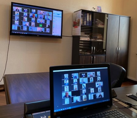 Nəsimi rayonunda Dövlət Qulluqçularının Peşə Bayramı Günü münasibəti ilə video-müşavirə keçirilib -FOTOLAR