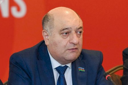 “Karantindir amma yenə də küçələr adamla doludur” – Deputatdan sərt açıqlama