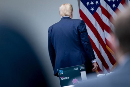 Tramp ÜST-lə əlaqələri kəsmək üçün Konqresə bildiriş göndərdi Tramp ÜST-lə əlaqələri kəsmək üçün Konqresə bildiriş göndərdi