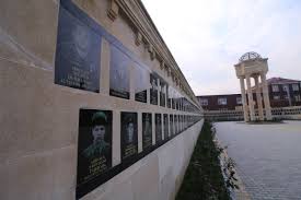 Şəhidsiz bir millətin vətən ruhu dirilməz... Şəhidsiz bir millətin vətən ruhu dirilməz...