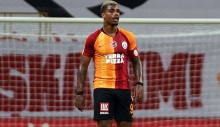 “Qalatasaray” itki ilə üzləşib