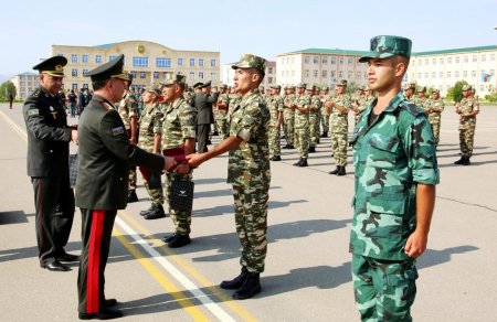 Naxçıvan Qarnizonu Qoşunlarında növbəti ixtisas hazırlığı kursları başa çatıb