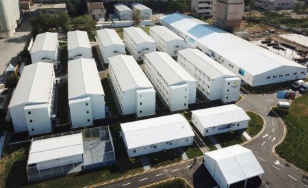 Prezident və birinci xanım Bakıda modul tipli hospitalın açılışında iştirak ediblər