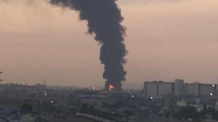 Boya fabrikindəki yanğın Bakıda havanı nə qədər çirkləndirib?