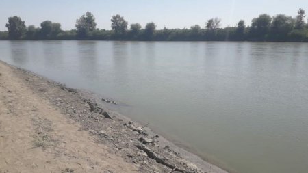 Kürdəmirdə yeniyetmə Kürdə batıb - FOTO - YENİLƏNİB