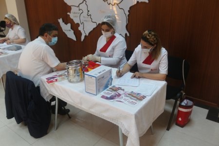 Nəsimi rayonunda qanvermə aksiyası keçirilib -FOTOLAR