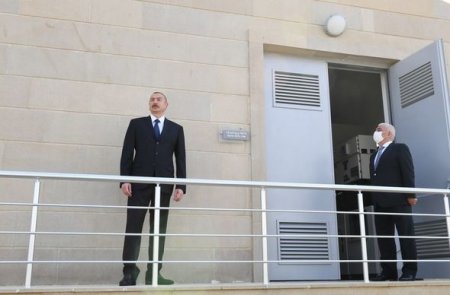 Prezident İlham Əliyev Bakıda yenidən qurulan yarımstansiyasının açılışında iştirak edib