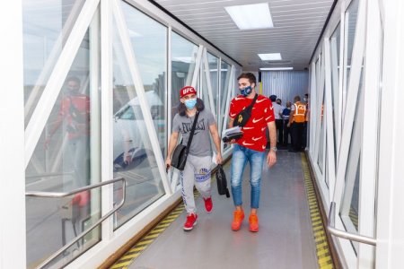 AZAL Ər-Riyaddan 83 Azərbaycan vətəndaşını ölkəyə qaytarıb