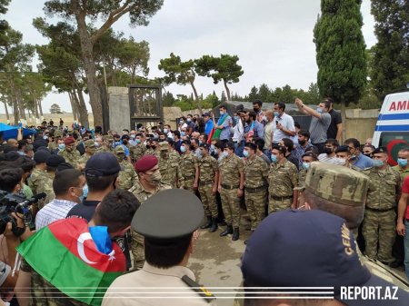 Şəhid general və polkovnik dəfn olundu - FOTOLAR