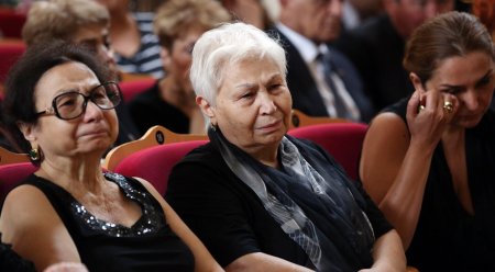 Xəyyam Mirzəzadənin həyat yoldaşı vəfat edib