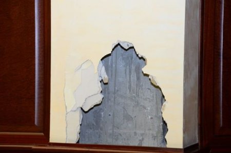 Dünən gecədən sonra Milli Məclis - FOTOREPORTAJ