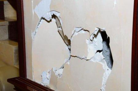 Dünən gecədən sonra Milli Məclis - FOTOREPORTAJ