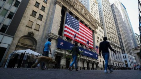 ABŞ-da ölənlərin sayı 140 minə yaxınlaşdı