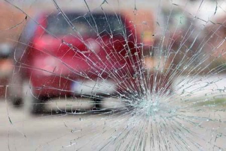 Bakıda iki maşın toqquşdu: Gənc qadın xəsarət aldı