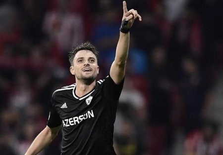“Qarabağ” ispaniyalı futbolçu ilə yollarını ayırdı - RƏSMİ