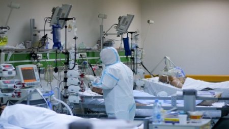 Azərbaycanda daha bir həkim koronavirusdan öldü (FOTO)