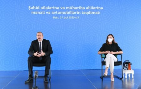 Prezident İlham Əliyev: “Mənim sözlərimdən heç bir həftə keçməyib, 50 minə yaxın Azərbaycan vətəndaşı Vətəni qorumaq üçün müraciət edib