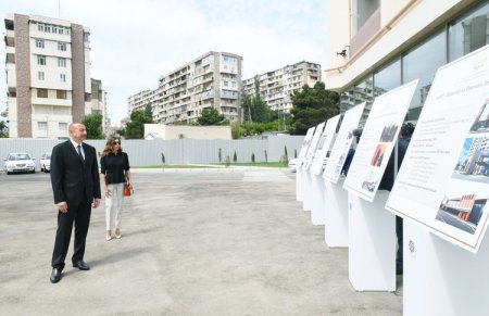 Bakıda şəhid ailələrinə, müharibə əlillərinə mənzillərin və avtomobillərin təqdim olunması mərasimi keçirilib - FOTO - YENİLƏNİB
