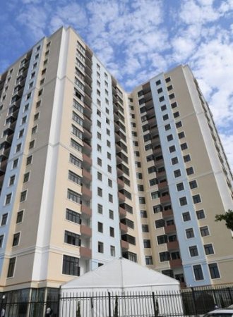 Bakıda şəhid ailələrinə, müharibə əlillərinə mənzillərin və avtomobillərin təqdim olunması mərasimi keçirilib - FOTO - YENİLƏNİB