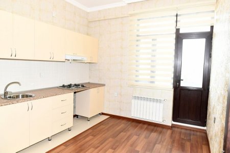 Bakıda şəhid ailələrinə, müharibə əlillərinə mənzillərin və avtomobillərin təqdim olunması mərasimi keçirilib - FOTO - YENİLƏNİB