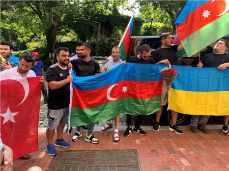 Vaşinqtonda Azərbaycan və Ukraynaya dəstək aksiyası keçirilib