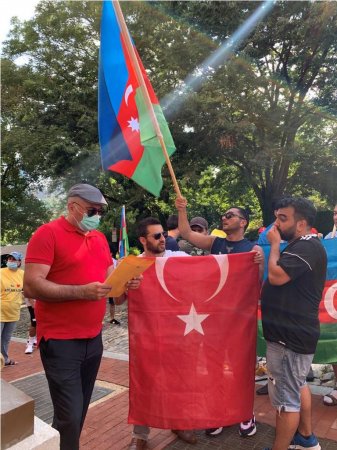 Vaşinqtonda Azərbaycan və Ukraynaya dəstək aksiyası keçirilib