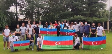 Madriddə Ermənistan səfirliyinin binası önündə etiraz aksiyası - FOTO