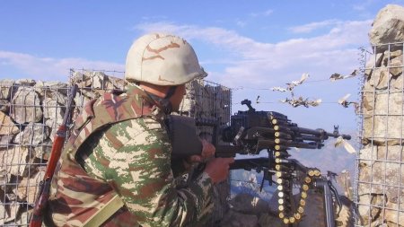 3 000 metr yüksəklikdə yerləşən bölmələrdə xidmət edən Azərbaycan əsgəri