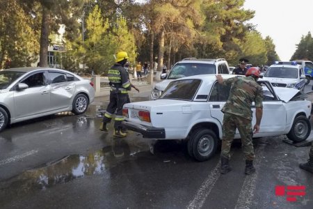 Şirvanda üç maşın toqquşub, xəsarət alanlar var - FOTO