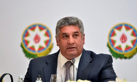 Azad Rəhimov İƏT-in iclasında iştirak etdi