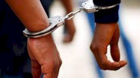 Axtarışda olan 39 nəfər saxlanılıb