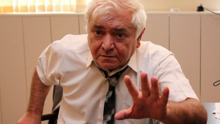 Deputat: “Hərbi təlimlərin keçirilməsi çox ciddi məsələdir”