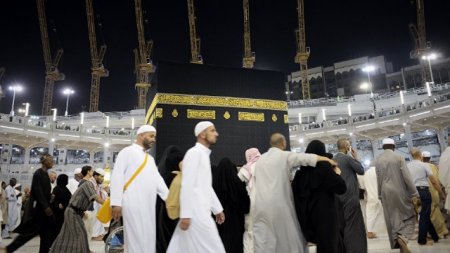 Səudiyyə Ərəbistanda Həcc ziyarəti başladı