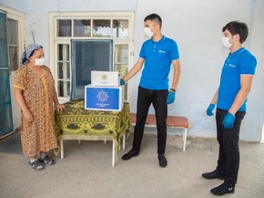 Фонд Гейдара Алиева передал праздничные паи более 100 тыс. малообеспеченных семей