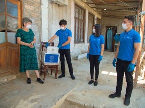 Фонд Гейдара Алиева передал праздничные паи более 100 тыс. малообеспеченных семей