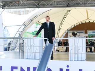 Президент Ильхам Алиев ознакомился со строительством электроподстанции "Гобу"