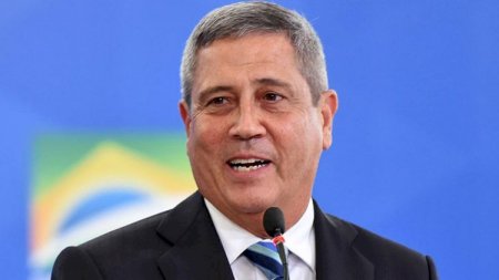 Braziliyanın Prezident Administrasiyasının rəhbəri virusa yoluxdu