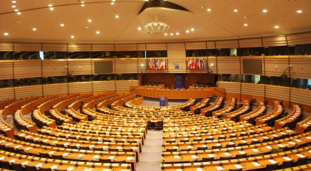 Avropa Parlamenti Belarusdakı seçkilərin nəticələrini tanımır