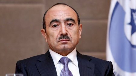 Əli Həsənovun səhhəti pisləşdi: Təcili Türkiyəyə aparıldı