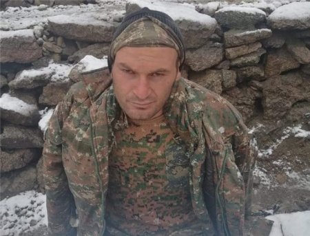 Ermənistan silahlı qüvvələri diversiya-kəşfiyyat qrupunun komandiri əsir götürülüb - Foto