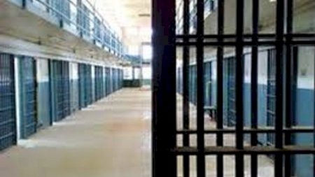 Azərbaycanda 18 nəfər həbsxanadan qaçıb