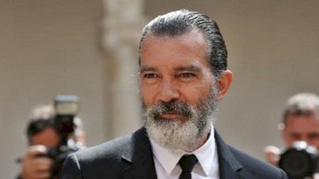 Antonio Banderas virusdan sağaldı