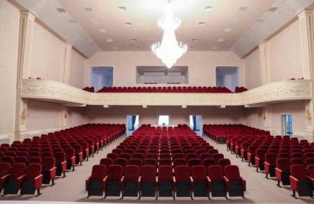 İlham Əliyev və Mehriban Əliyeva Səttar Bəhlulzadə adına Mədəniyyət Evinin açılışında - FOTOLAR